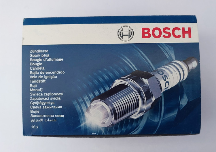 شمع بوش مثبت 8 هند پایه کوتاه FR7DC+ 7955 اصلی